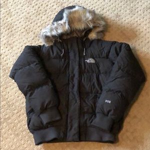 Women’s Northface 550 down coat with fur hood